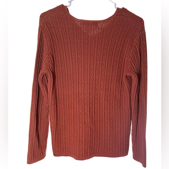 EUC! No flaws, knitted sweater - Picture 1 of 4